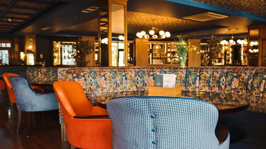 Amber Springs Hotel Гори Екстериор снимка