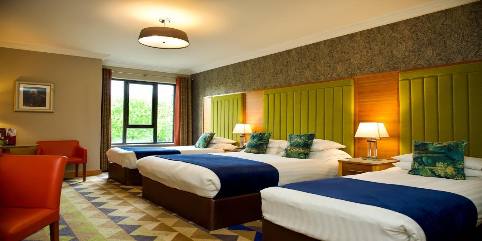 Amber Springs Hotel Гори Екстериор снимка