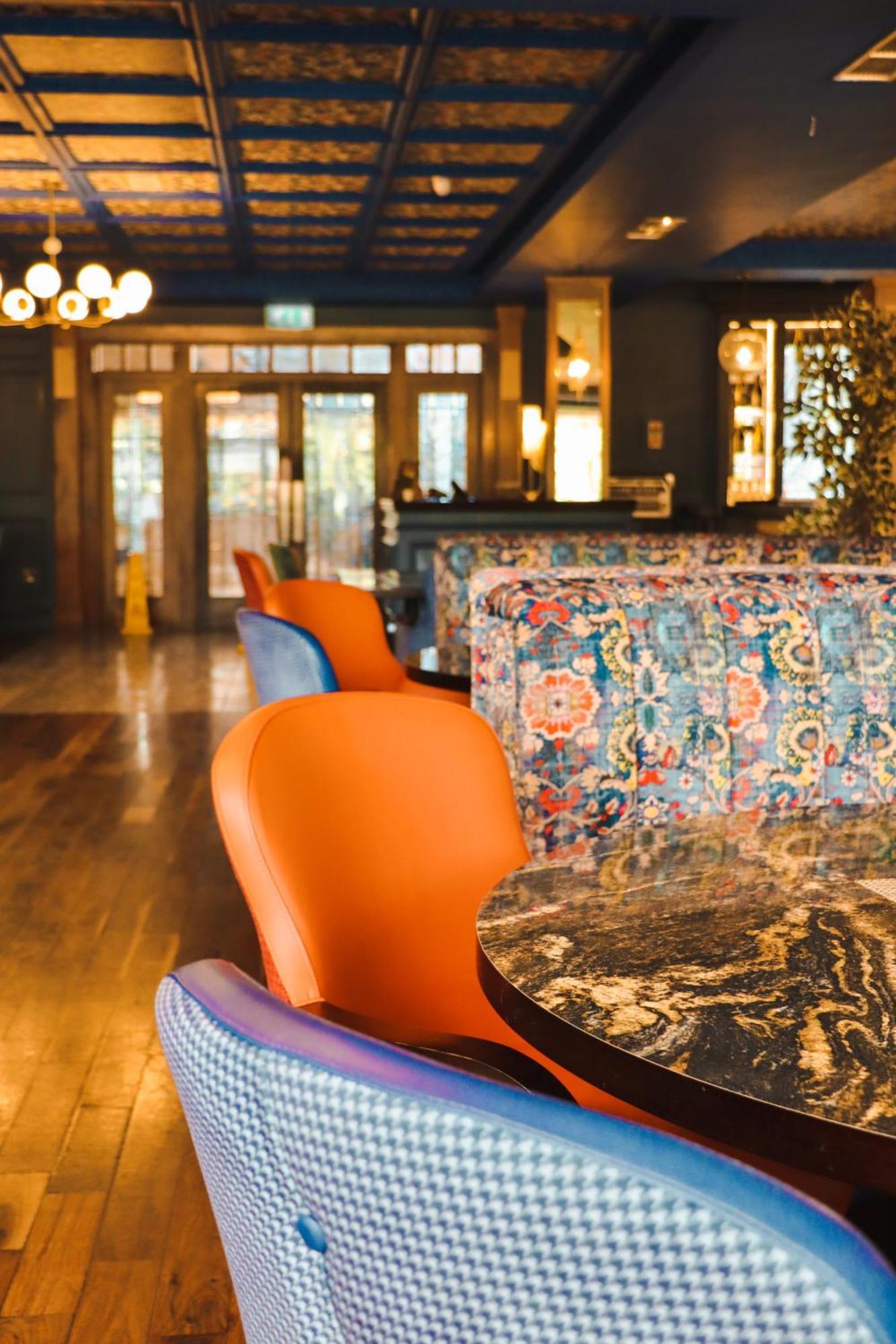 Amber Springs Hotel Гори Екстериор снимка