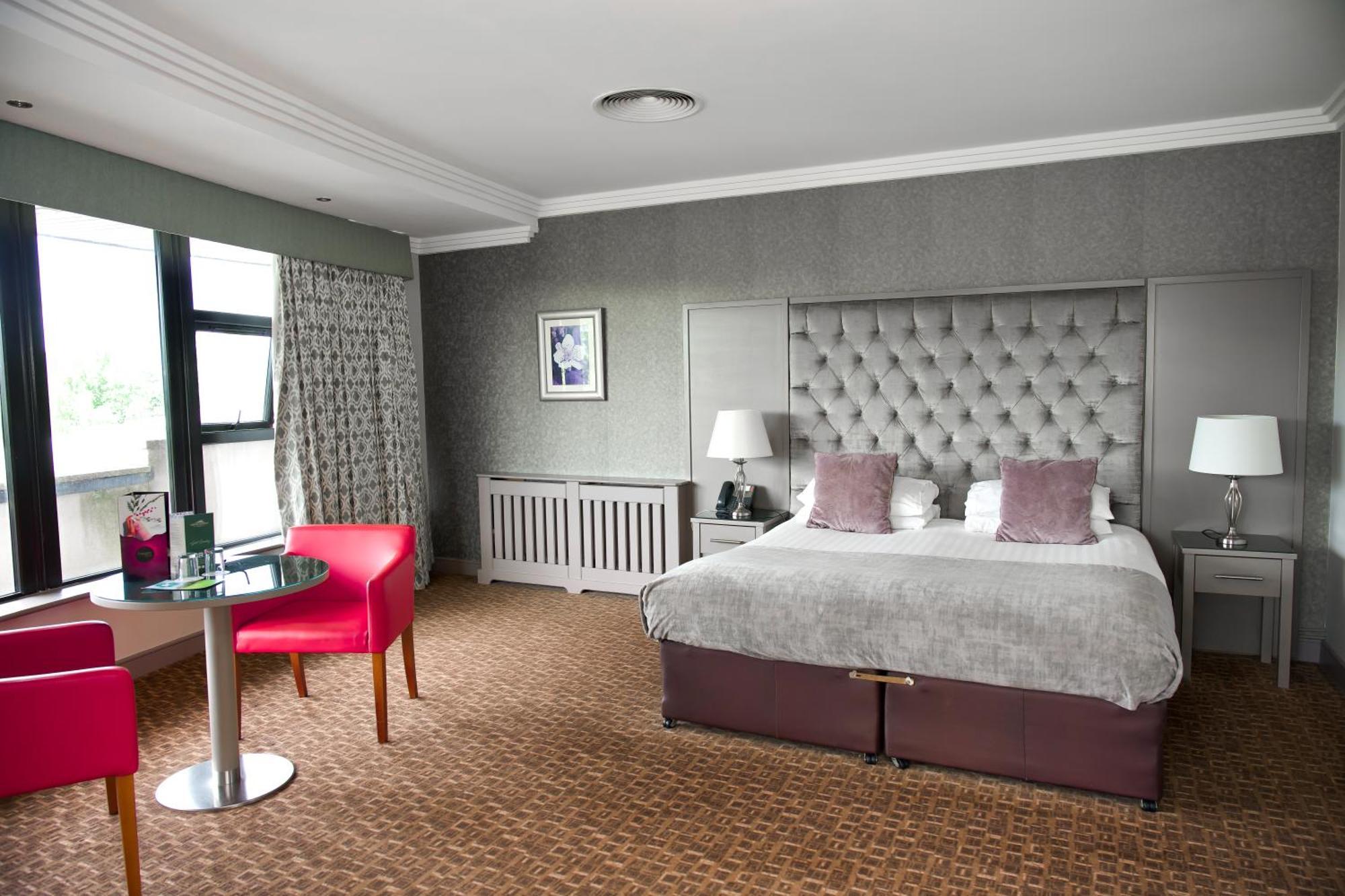 Amber Springs Hotel Гори Екстериор снимка