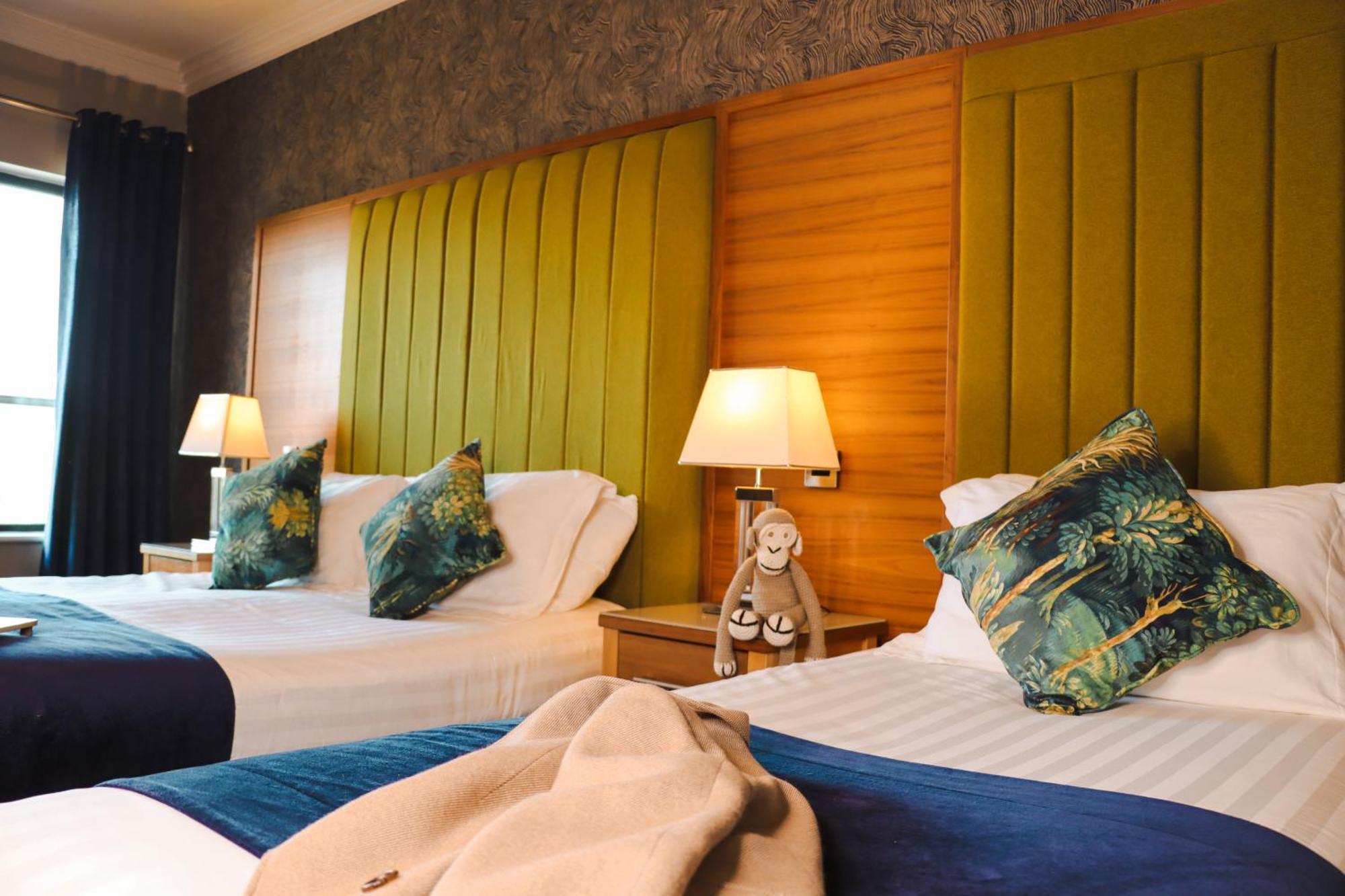 Amber Springs Hotel Гори Екстериор снимка